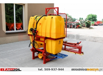 Opryskiwacz zawieszany Polmark 600L 12M stabilizacja hydrauliczna,podnoszenie hydrauliczne  